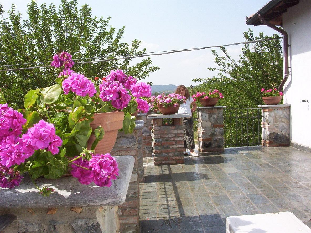 Il Portico Hotel Carrosio Exterior photo